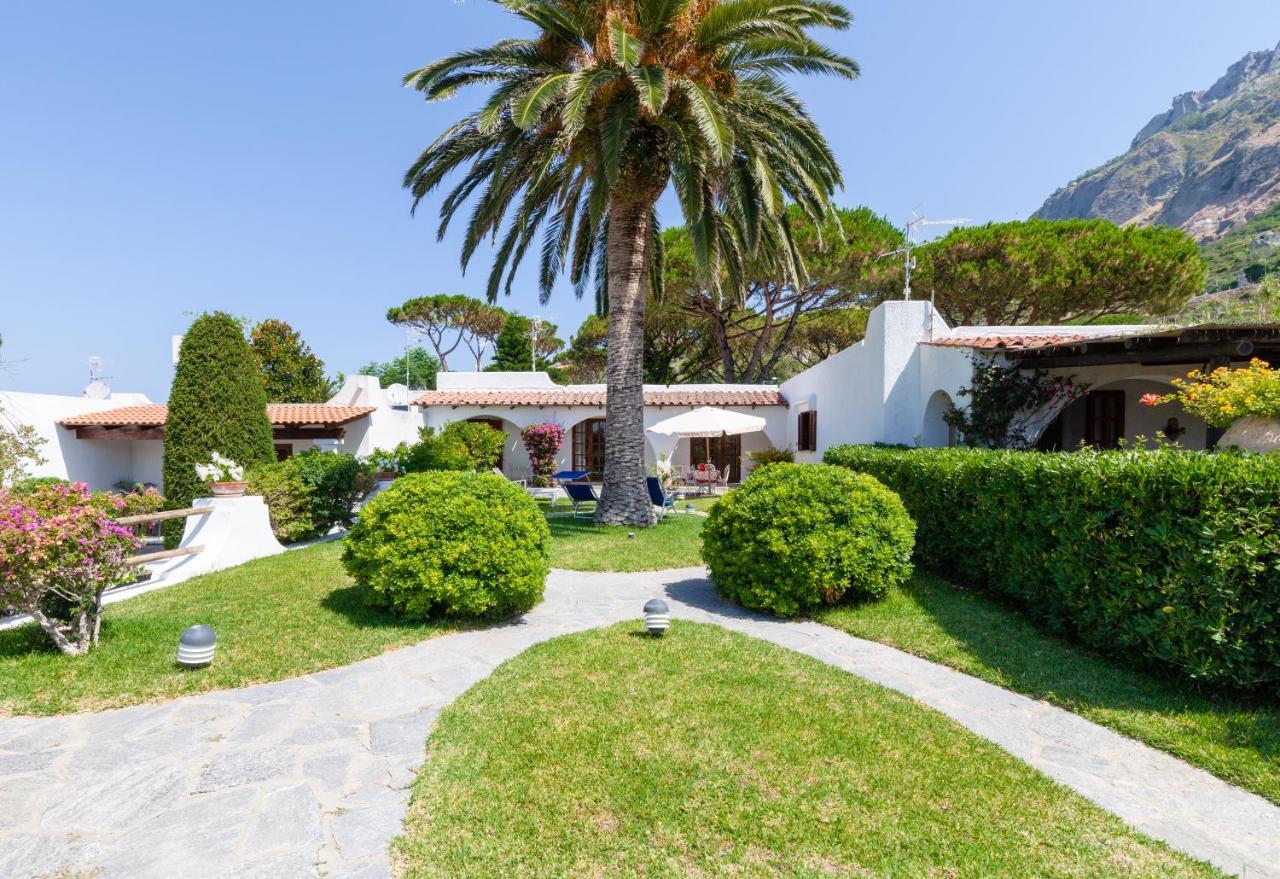 Villetta Con Giardino Esclusivo Di 1000 Mq, Piscina, Tennis, Calcio, Bocce Forio di Ischia Eksteriør bilde