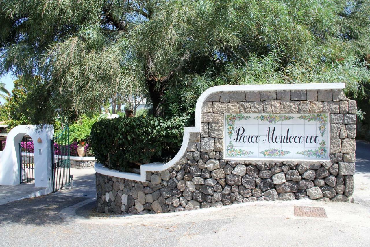 Villetta Con Giardino Esclusivo Di 1000 Mq, Piscina, Tennis, Calcio, Bocce Forio di Ischia Eksteriør bilde